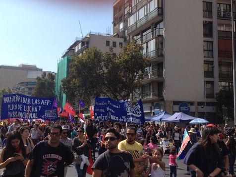 Marcha en Santiago contra las AFP, administradoras de fondos de pensiones en Chile