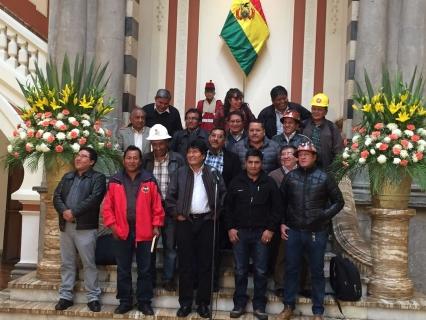 Morales y la conducción de la Central Obrera Boliviana (COB)