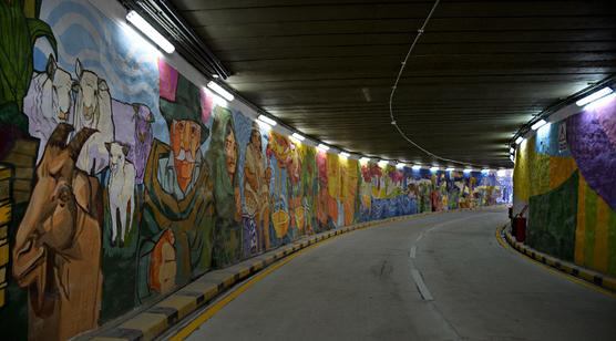 Mural en el túnel