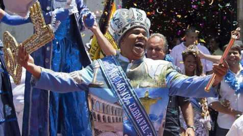 El Rey Momo, el ficticio rey del Carnaval, el único monarca que existe en verdad en Brasil. 