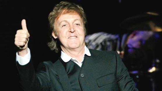 McCartney en su presentación en el festival Desert Trip en Indio, EEUU