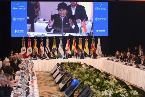 Evo Morales en contra de la intervención imperialista en Venezuela