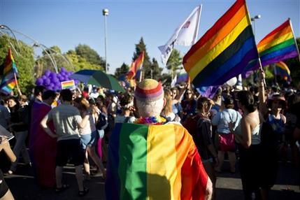 Los gay en su orgullosa marcha