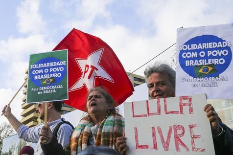 Campaña internacional pidiendo la libertad de Lula