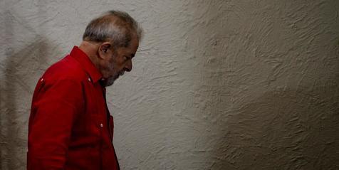 Lula está indignado con Moro