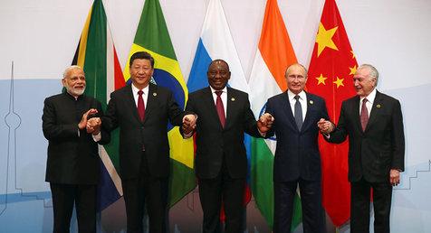 La foto formal de la Cumbre BRICS en Johanesburgo