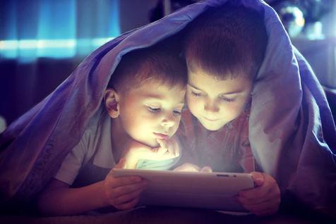 El comportamiento de los niños en Internet y los riesgso potenciales. (foto: Ansa)