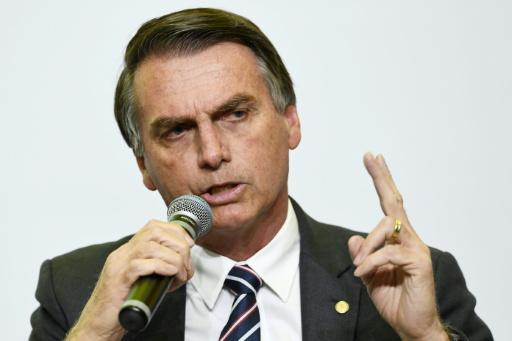 Bolsonaro cuestionado por mujeres brasileñas