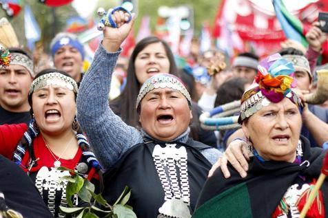 Manifestación mapuche en Chile (foto: ANSA)