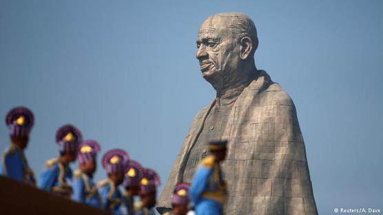 Estatua del héroe de la independencia Sardar Vallabhbhai Patel.