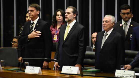 Bolsonaro junto a Temer en el Congreso