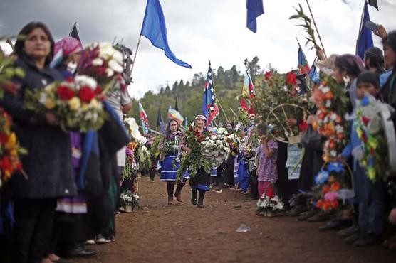 Familiares de Catrillanca  ritos mapuches ancestrales en Temuco, Chile, el sábado 