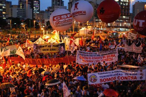 Protestas contra el desempleo en Brasil (foto: ANSA)