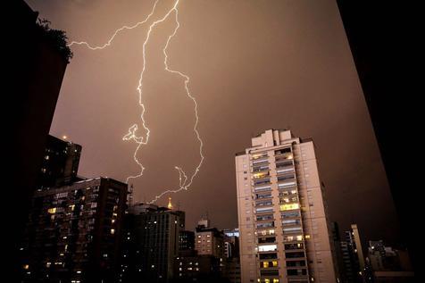 Intensas tormentas en la mega ciudad paulista