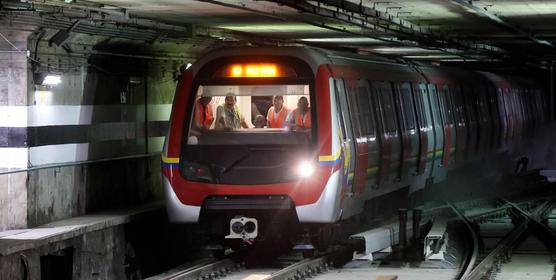 El metro caraqueño al 90% en su funcionamiento