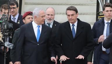 Bolsonarp inicia relaciones carnales con Israel