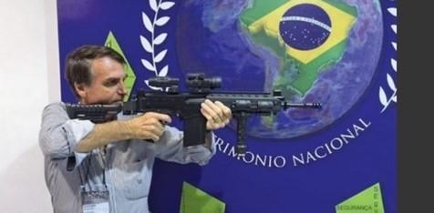 Bolsonaro y las armas