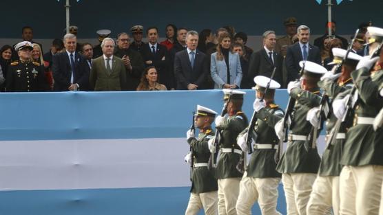 Macri en desfile