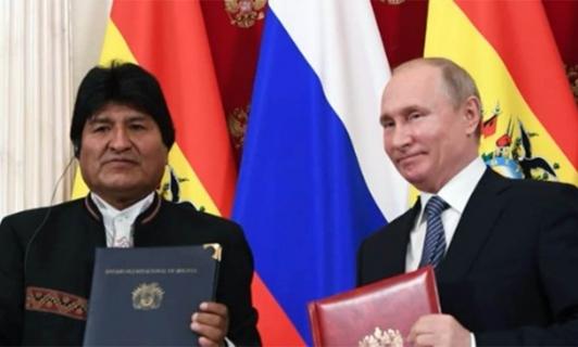 Evo Morales con Putin, ayer en Moscú