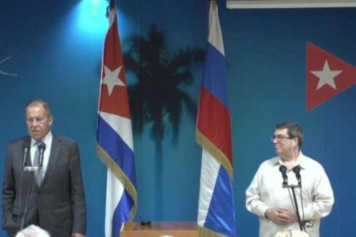 Los cancilleres cubano Bruno Rodríguez y ruso Serguéi Lavrov