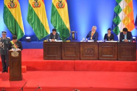 Morales ante la Asamblea Legislativa en el 194 aniversario de la creación de Bolivia
