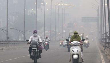 La niebla contaminante de Nueva Delhi, alarma generalizada (foto: ANSA)
