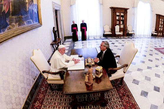 El papa recibió al presidente argentino