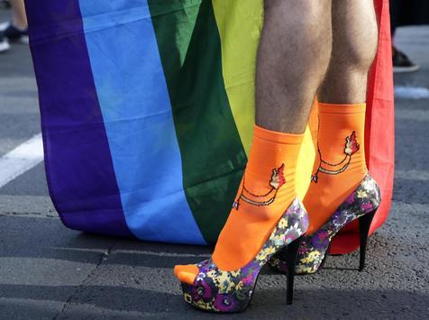 Desfile del orgullo gay en Nueva York cancelado por primera vez (foto: EPA)