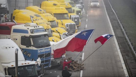 Camioneros chilenos en huelga