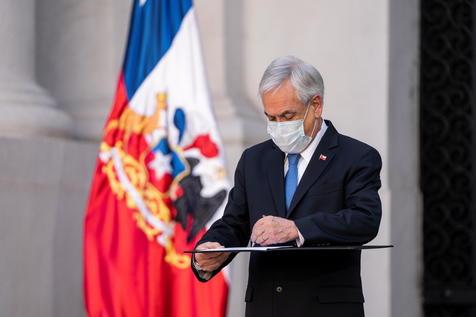 Sebastian Piñera presenta ambicioso plan de subsidio al empleo en Chile (foto: EPA)