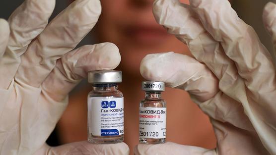 La vacuna Rusa proporcionó "una protección completa contra casos graves".