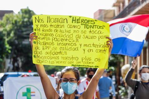 Protestas del personal sanitario en Paraguay (foto: ANSA)