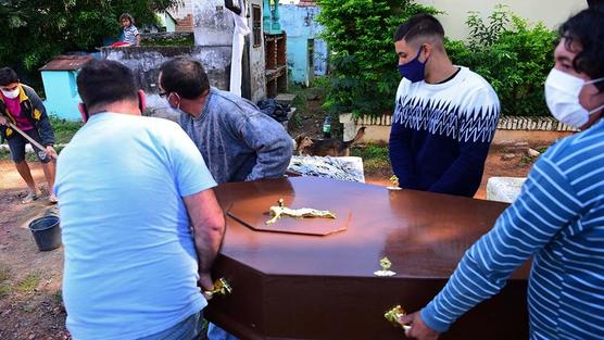 Autoridades sanitarias de Paraguay notificaron 152 fallecidos por coronavirus en 24 horas