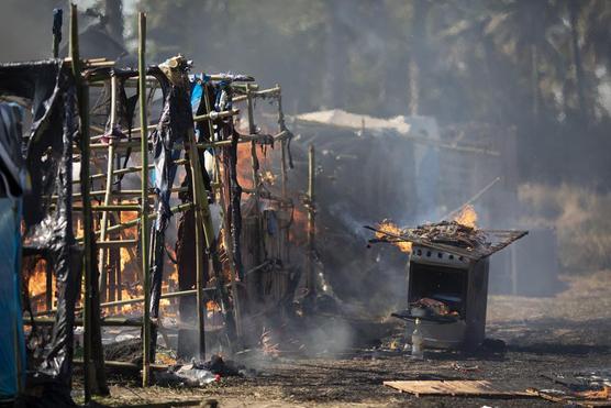 Casas incendiadas por la Policía de Rio