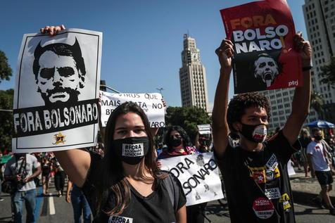 Una de las habituales manifestaciones contra el presidente de Brasil, Jair Bolsonaro (foto: ANSA)