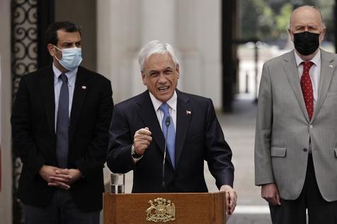 Piñera esperará el lunes para conocer el resultado en el recinto del congreso