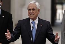 Piñera logra zafar de su merecida destitución
