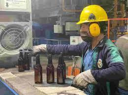 Millones de botellas se producen en la fabrica estatal Envibol