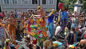 En dudas el carnaval callejero carioca