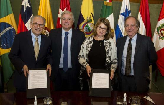 La firma, que tuvo lugar en la sede de la Asociación Latinoamericana de Integración (Aladi), en Montevideo