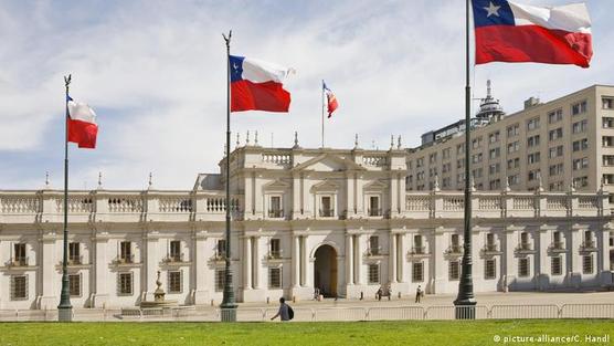 En la última década han sido 29 partidos políticos los que han sido caducados por el Servicio Electoral de Chile.