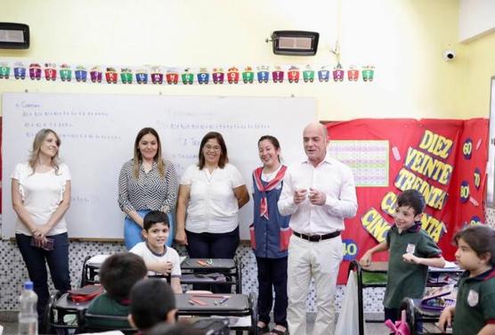 Juan Pablo Lichtmajer, visitó el Colegio Nuevas Raíces