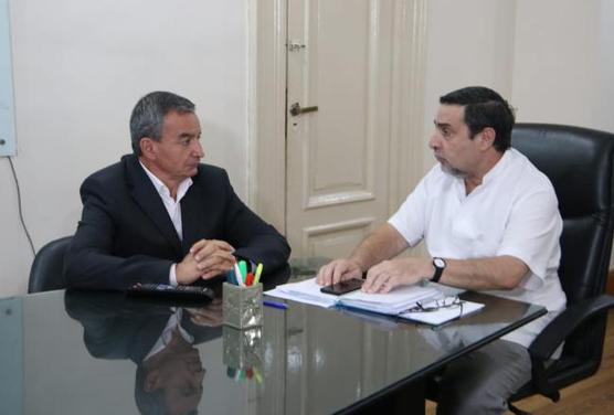 Luis Medina Ruiz, recibió al secretario de Producción, Eduardo Castro