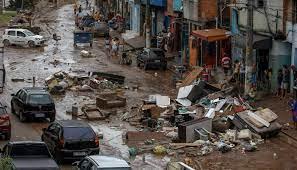 Lluvias y deslizamientos complican a los habitantes de San Pablo