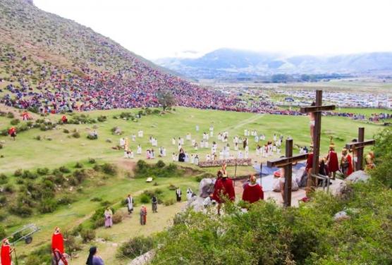 Pasión de Cristo en los cerros