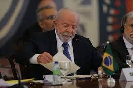 Lula habla durante la cumbre
