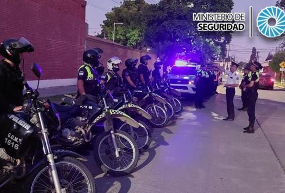 Operativos con presencia policial en todos los espacios de concurrencia de público