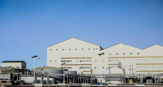 La nueva factoría industrial está emplazada en el salar de Uyuni. Foto: YLB.