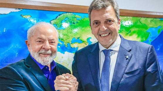 Lula junto a Massa