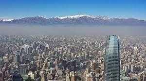 Vista de la contaminación sobre la ciudad de Santiago de Chile - © MARTIN BERNETTI / AFP 